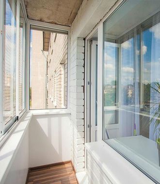 Остекление балконов в Ельне